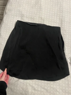 Svart kjol  - Fin svart kjol