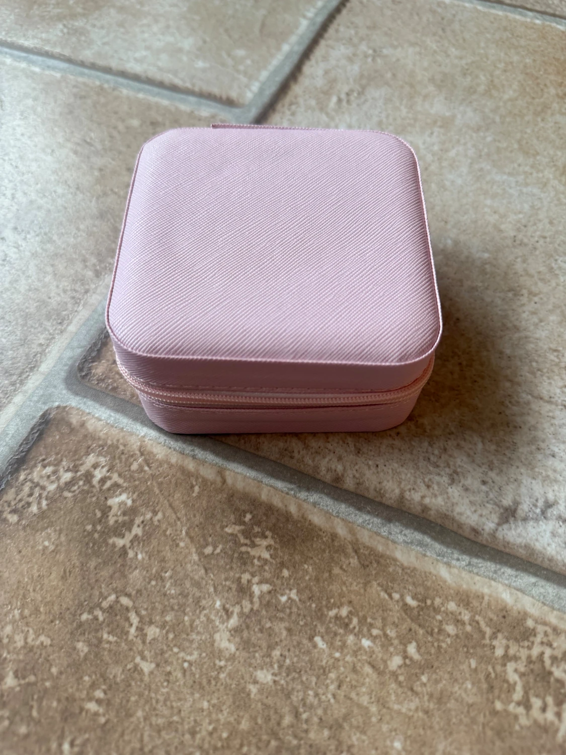 Litet smyckeskrin  - 1