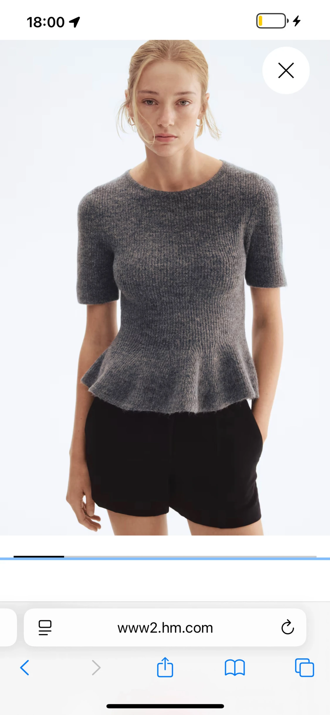 Grå ribbad stickad topp från H&M - 1