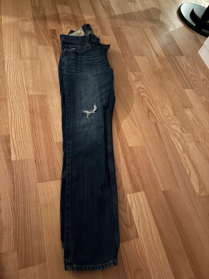 Jeans Hollister - Str 28/30