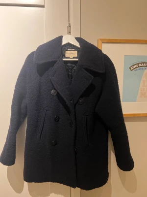 Ralph Lauren Rock - Säljer en riktigt go Ralph Lauren Rock i storlek Small, rocken fungerar bra som vinterjacka då den är bra på att hålla värme, priset kan diskuteras