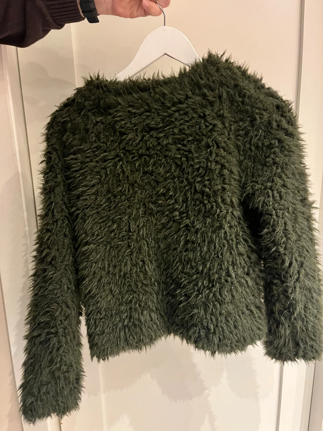 Grön ”pälsjacka” från Jacqueline de Yong - 1