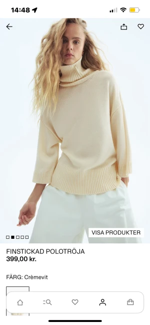 Stickad polo tröja  - INTRESSEKOLL! Helt ny med prislapp kvar men kan ej lämna tbx, är osäker om jag ska behålla eller inte så SKRIV BUD !