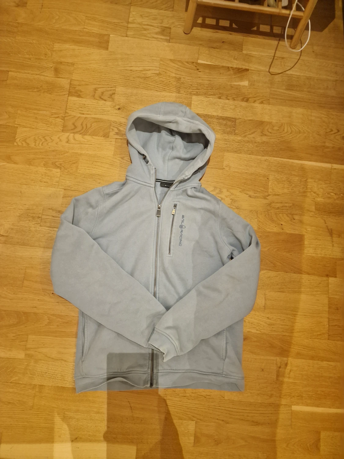 Ljusblå Sail Racing hoodie - 1