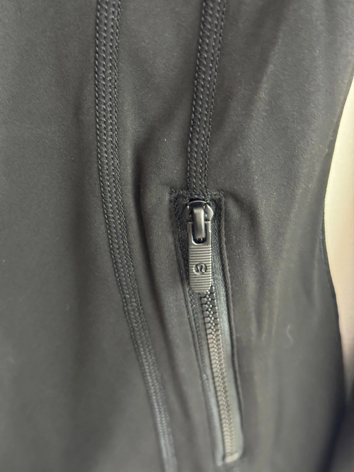 Lululemon define slimfit tränings jacka/tröja storlek 4 - 3