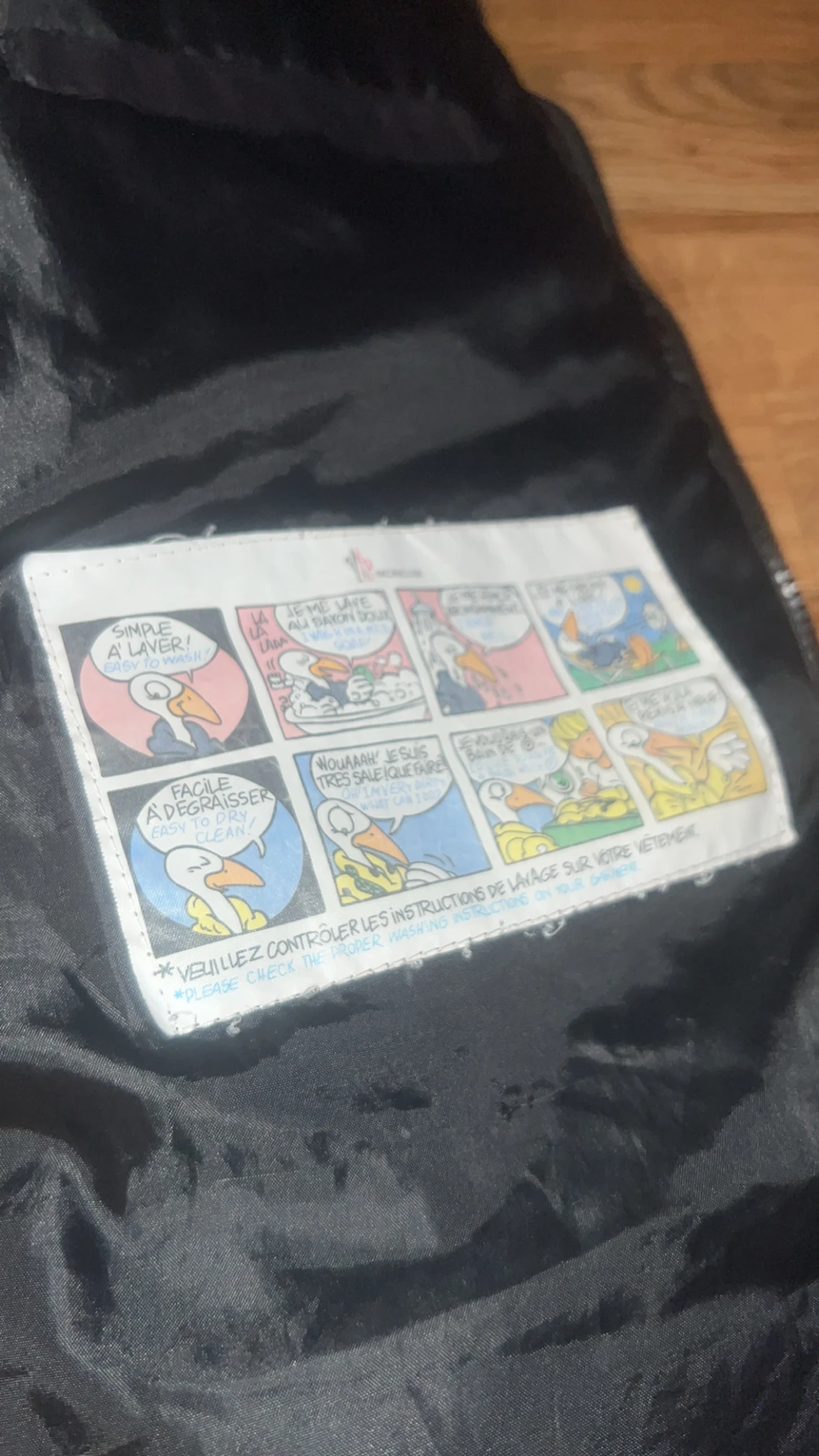 Svart Moncler pufferjacka med huva - 3