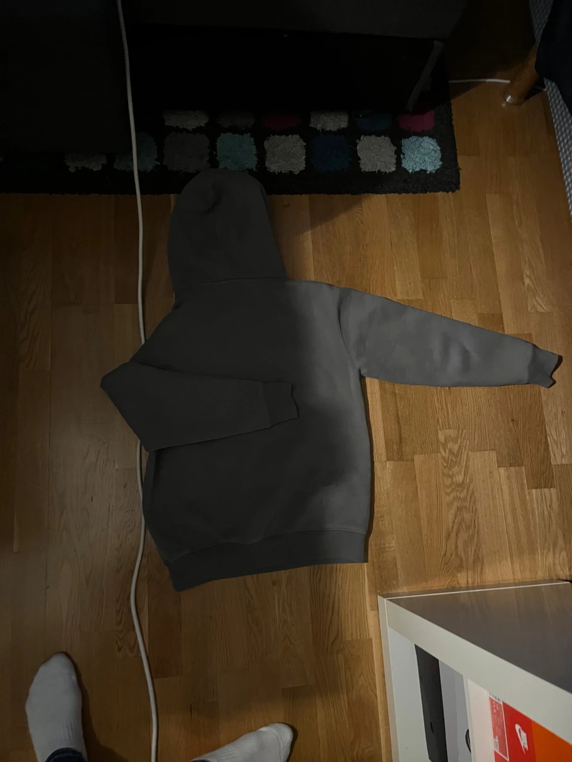 Grå Demont hoodie med tryck - 2