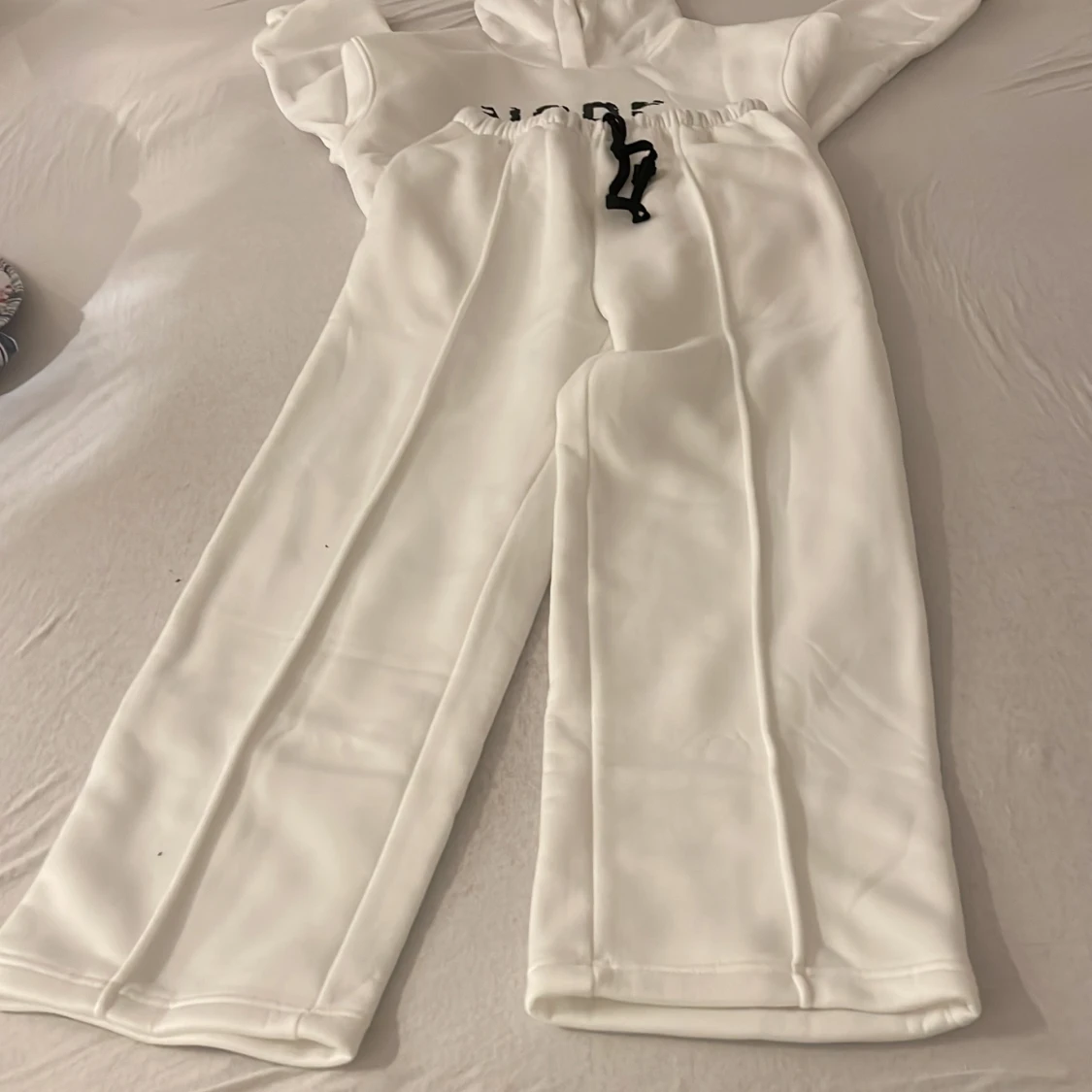 Nytt set hoddies och byxa - 3