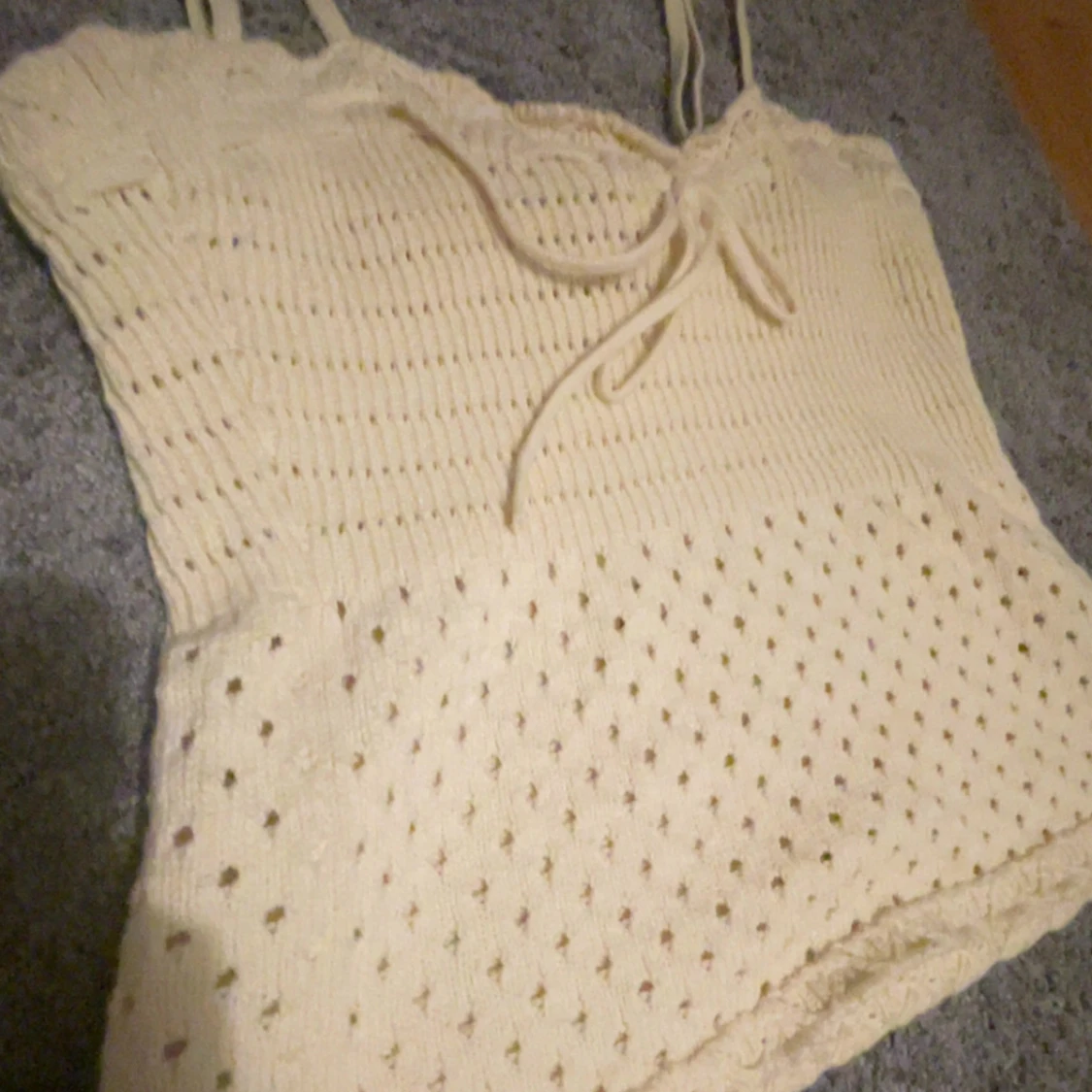 Beige stickad topp - 1