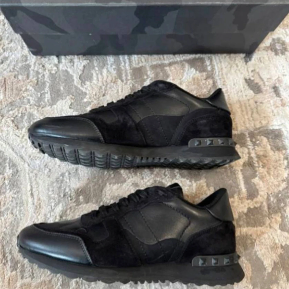 Valentino Rockrunner svarta sneakers - 1