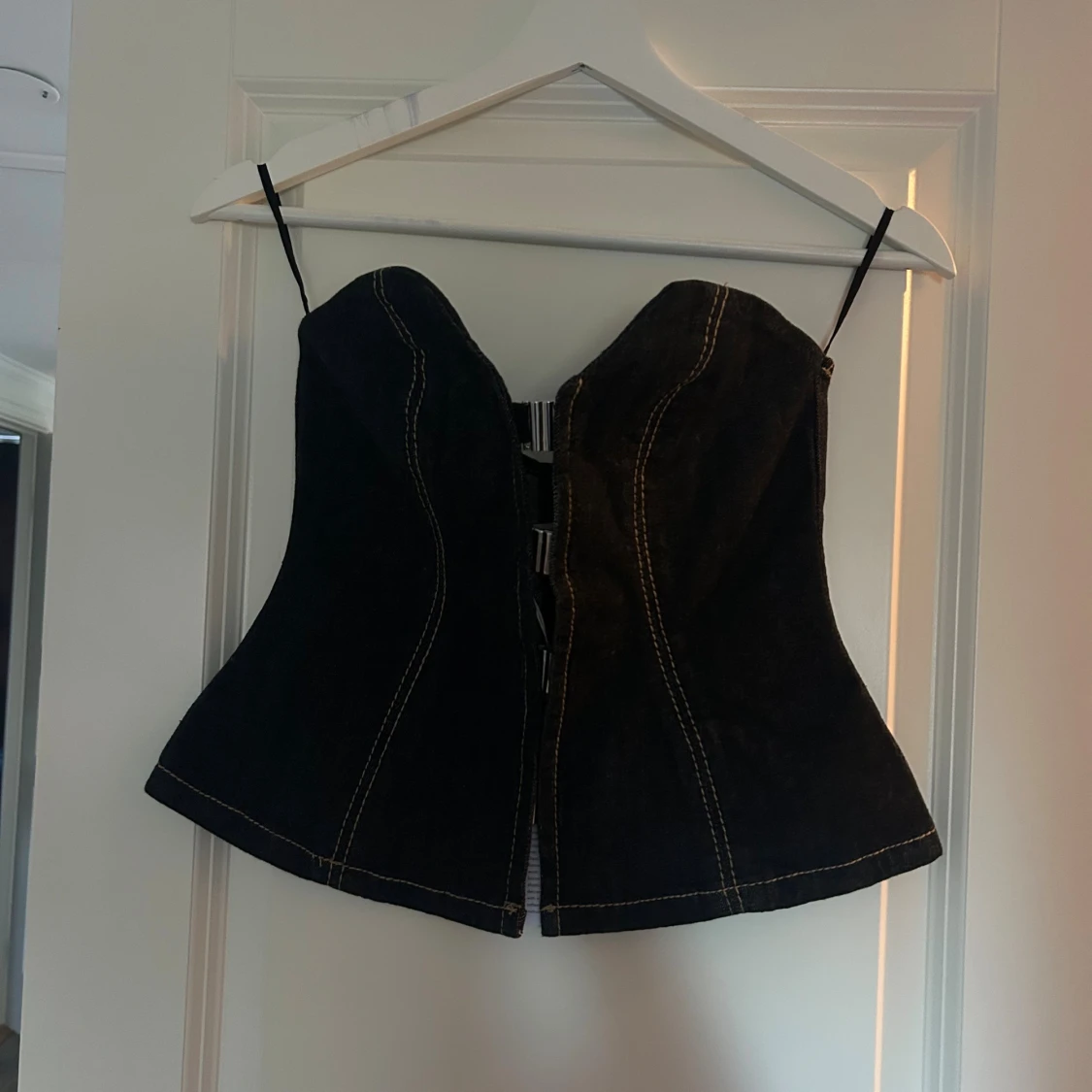  denim korsett från Gina Tricot - 1