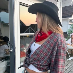 Cowboyhatt - Så snygg cowboyhatt perfekt till halloween 🧡
