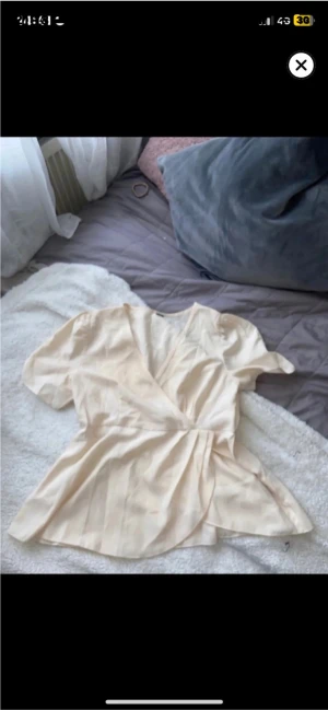 Zara blus - Jätte fin Zara blus som inte används längre 🤍