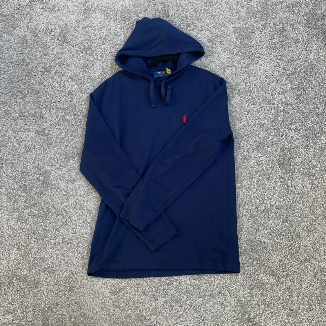 Marinblå hoodie från Polo Ralph Lauren