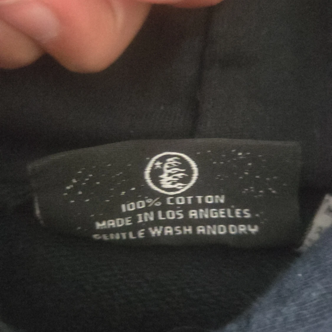 Svart Hellstar hoodie med flames - 2