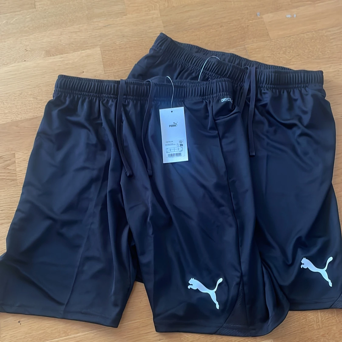 Svarta träningsshorts från Puma