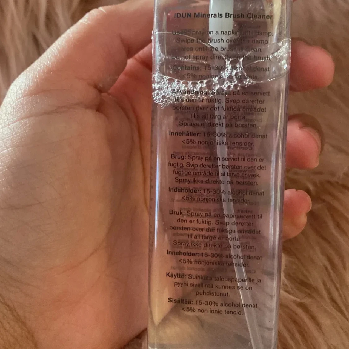 IDUN Minerals Brush Cleaner spray - 1