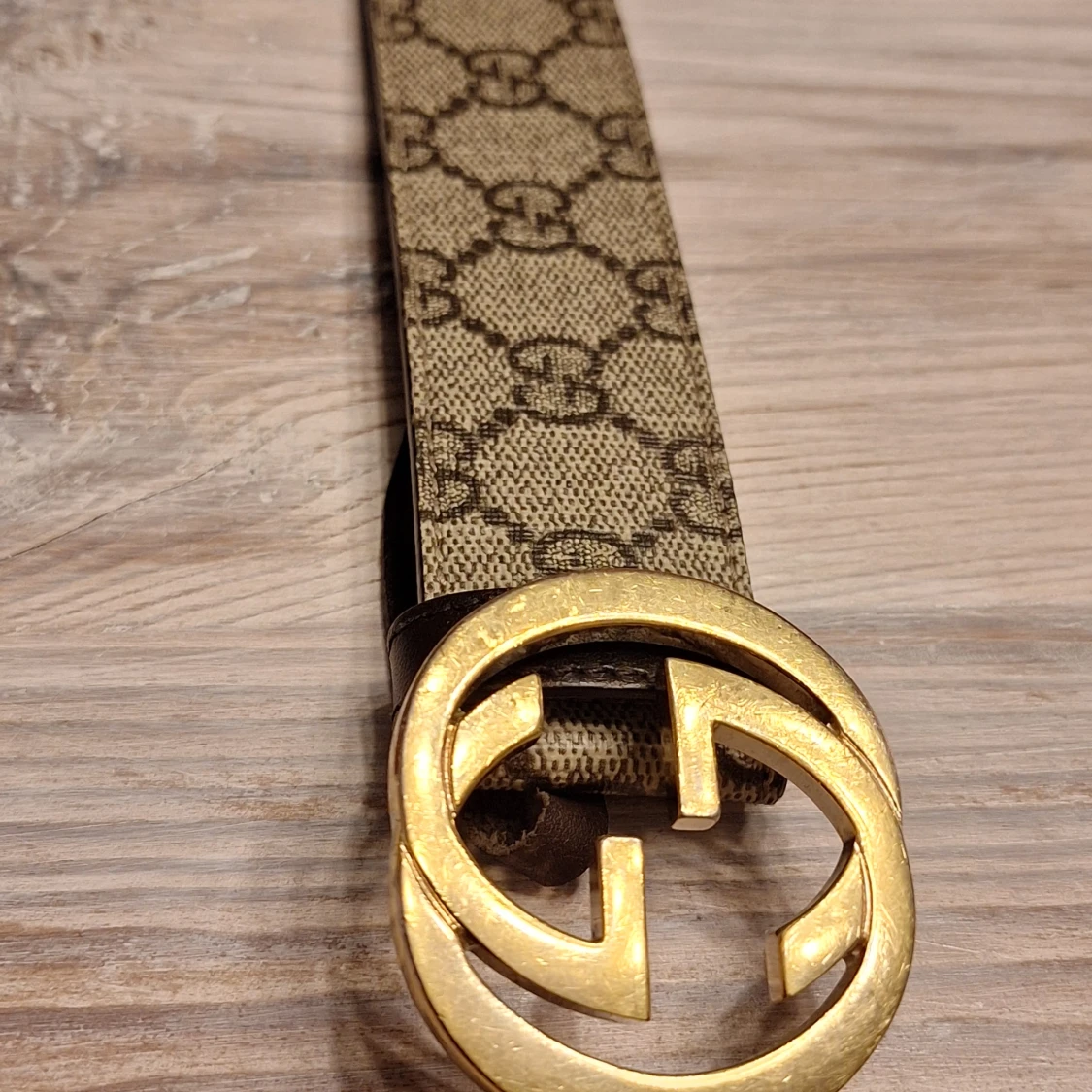 Gucci GG Supreme bälte med guldspänne - 3