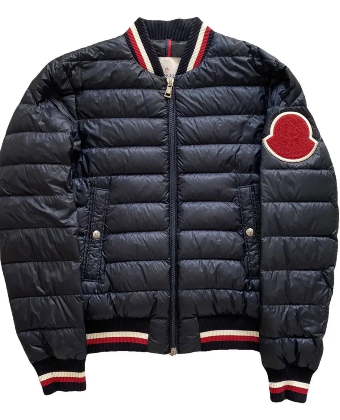 Moncler mörkblå pufferjacka