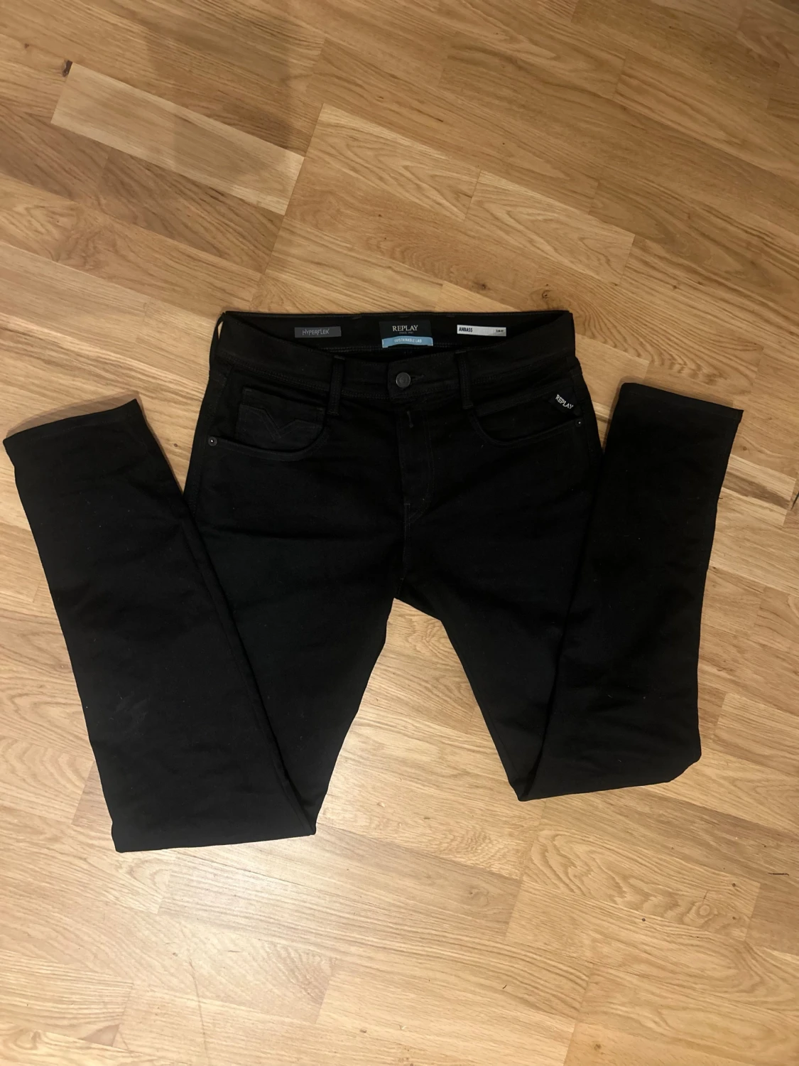 Svarta Replay Hyperflex jeans