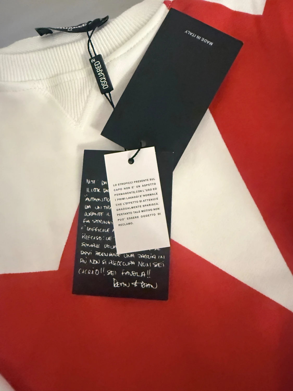 Vit och röd sweatshirt från DSQUARED2 - 5