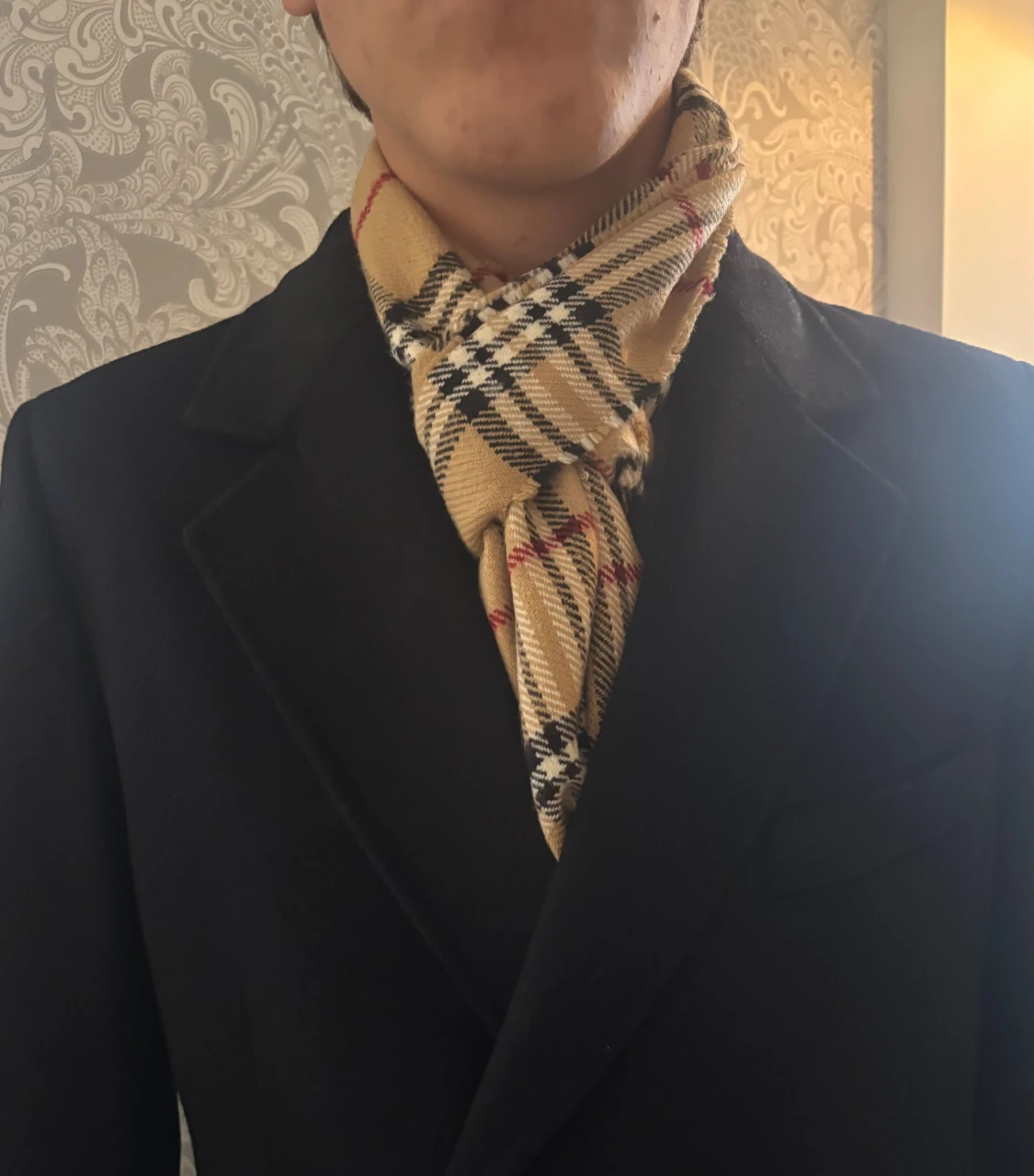 Burberry Scarf (ÄKTA) - 1