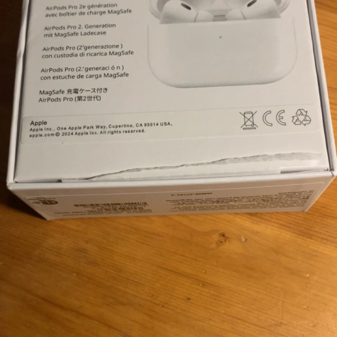AirPods Pro (2nd generation) MagSafe - 2
