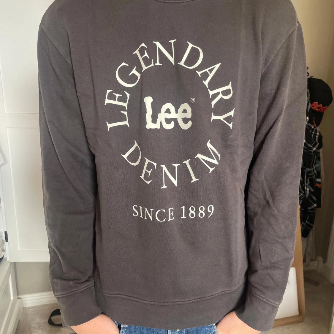 Svart sweatshirt från Lee med tryck - 1