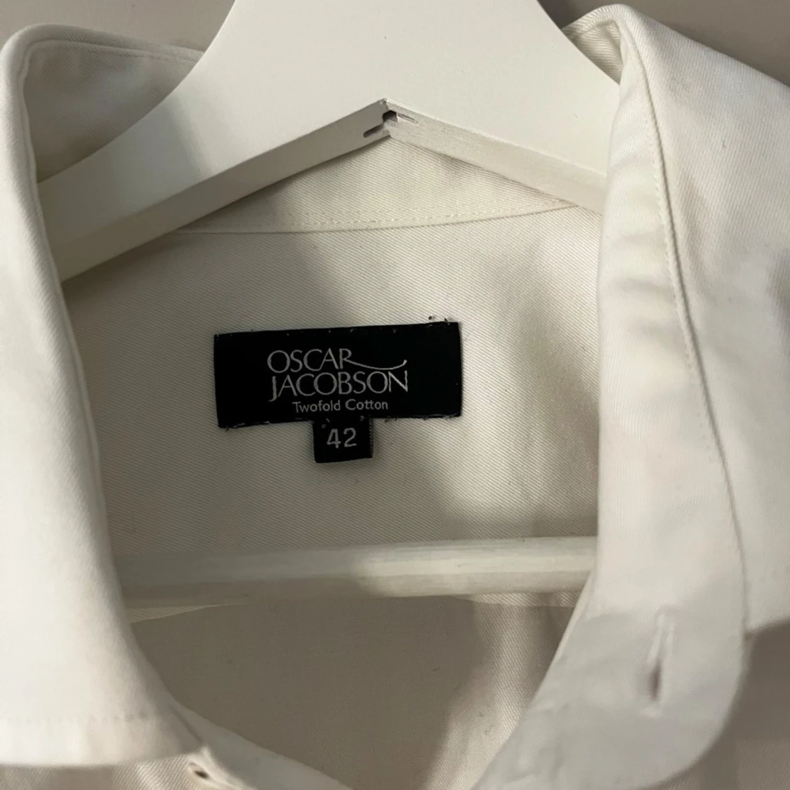 Vit skjorta från Oscar Jacobson - 2