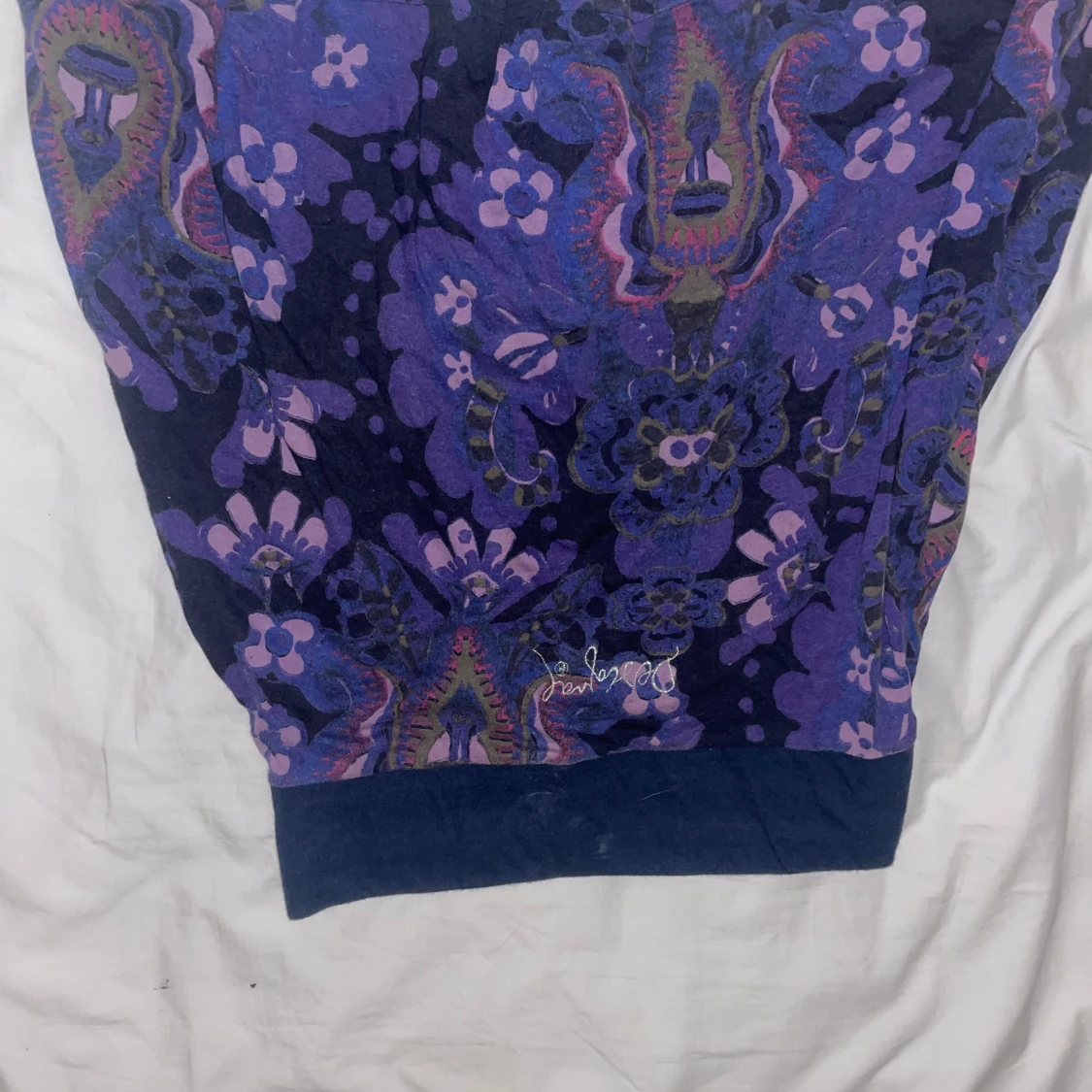 Lila blommig kjol med fjärilar Desigual - 1