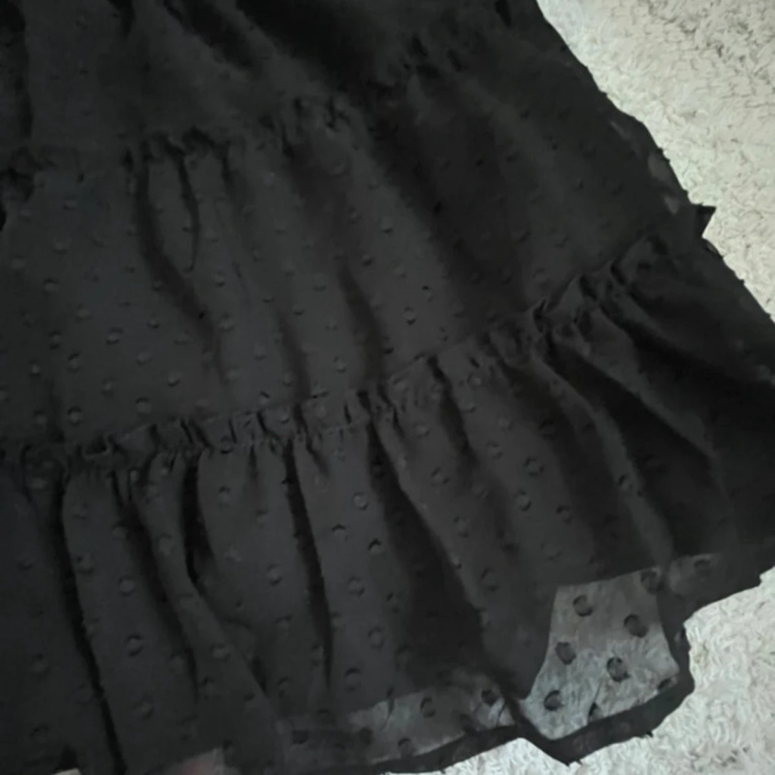 Svart volangkjol från Sister S - 1