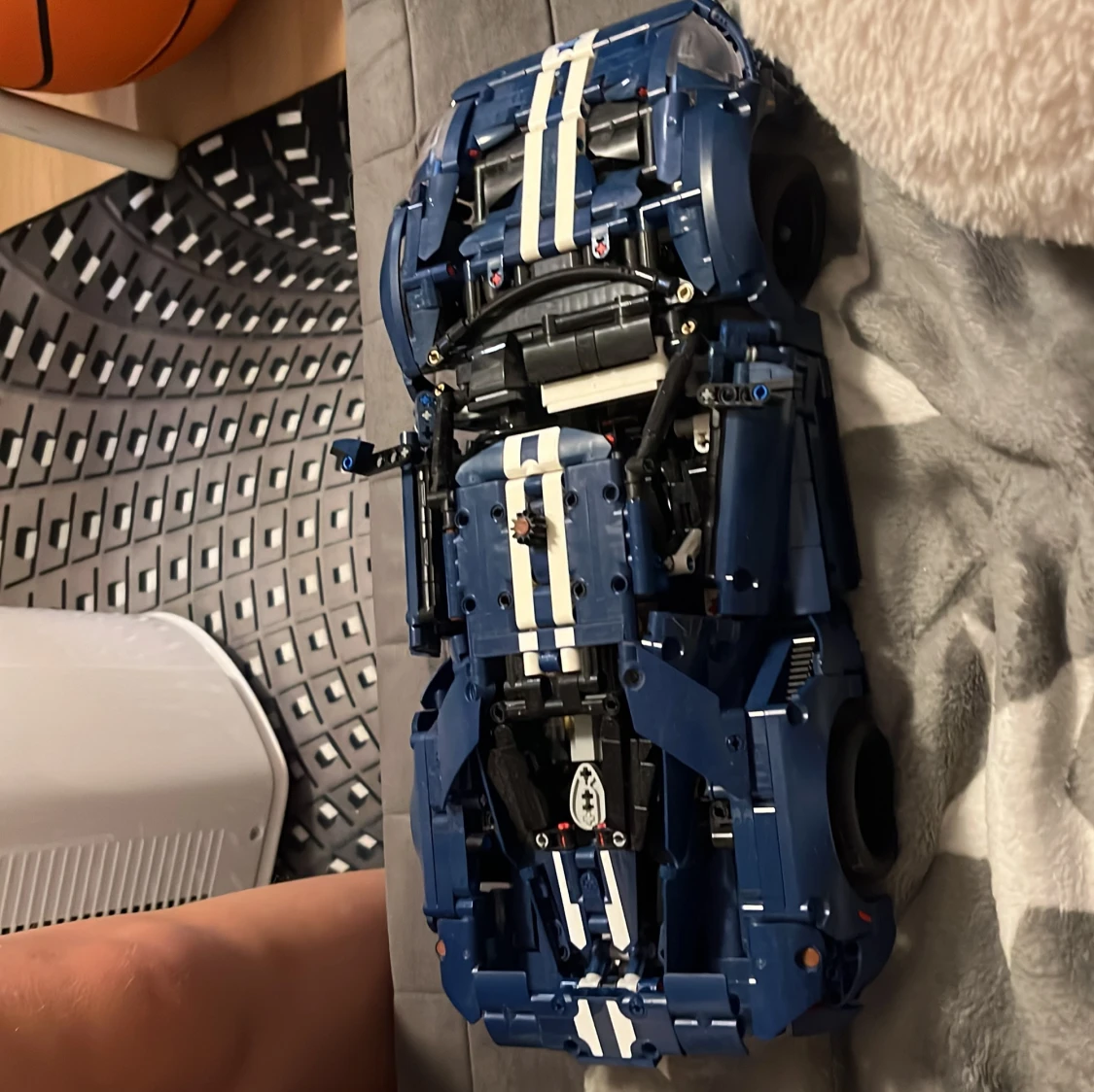 LEGO Technic Ford GT - 3