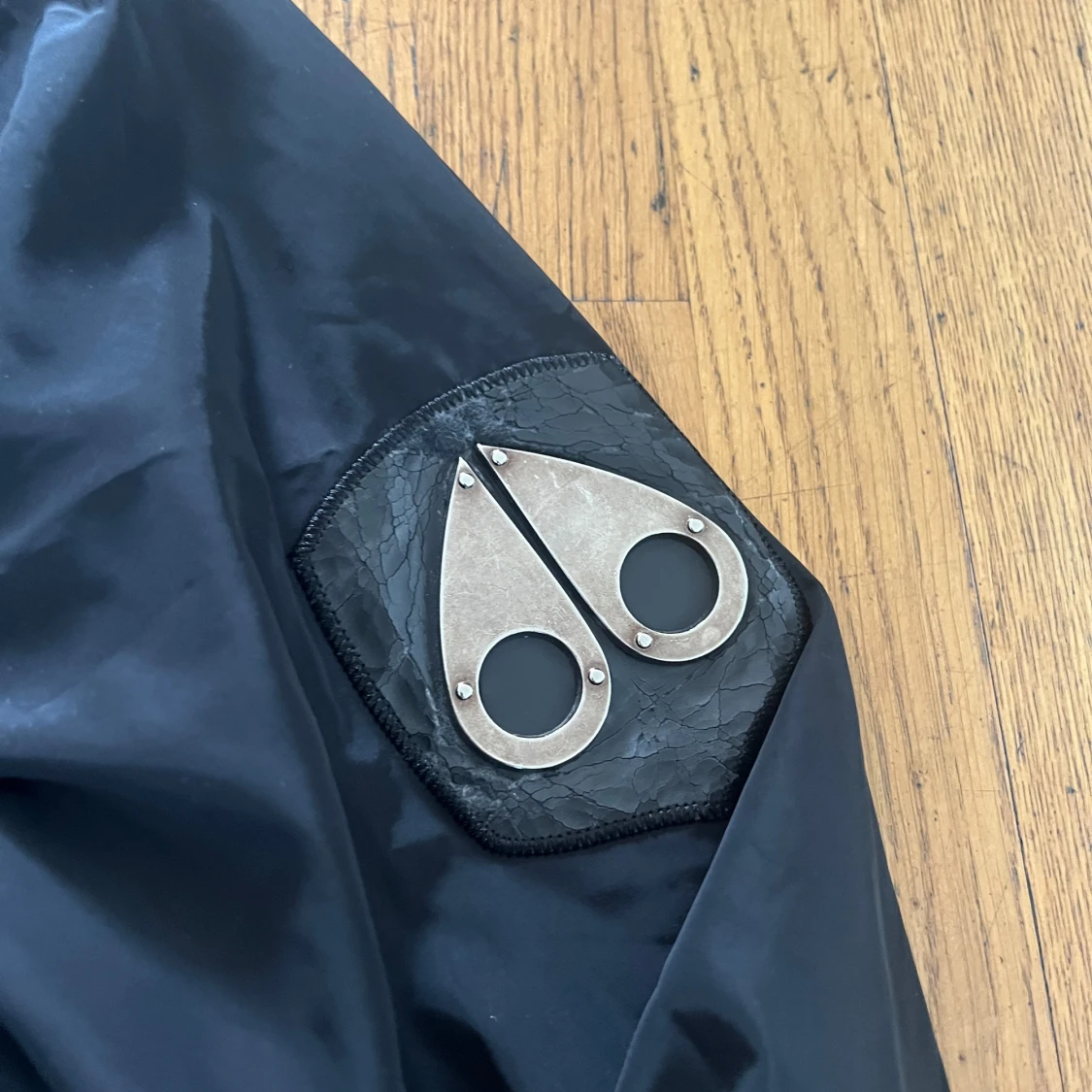 Svart bomberjacka Moose Knuckles - 1