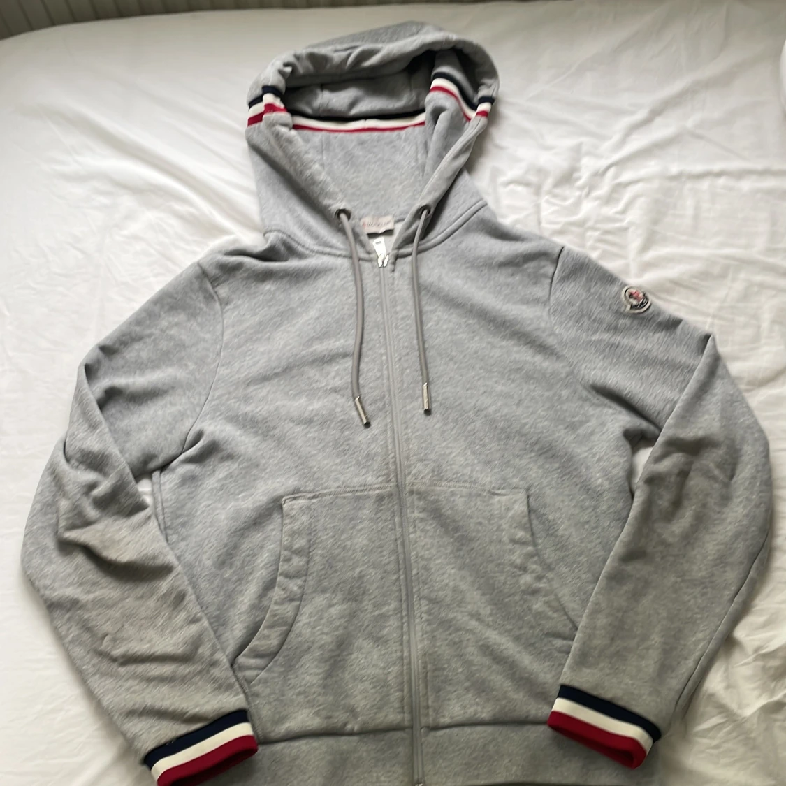 Grå Moncler hoodie med dragkedja - 2