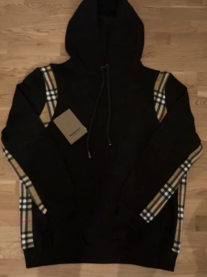 Burberry Hoodie - #Burberry #BurberryLondon #DesignerHoodie #LuxuryFashion #BritishLuxury