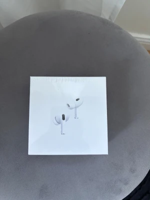 AirPods Pro 2 - Helt nya AirPods Pro 2 