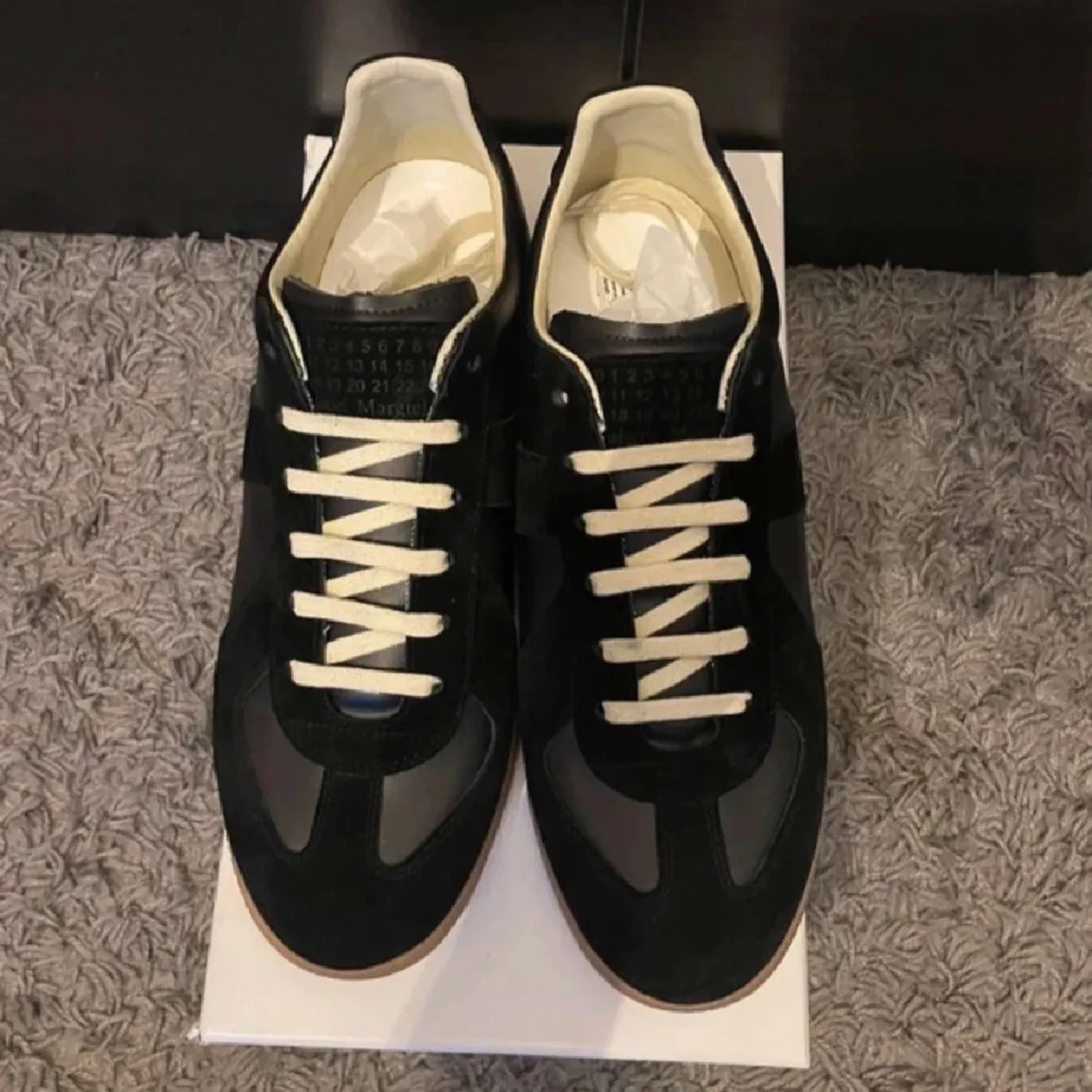 Svarta Maison margiela gats. - 2