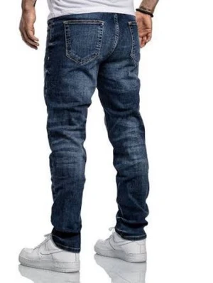 Söker jeans!!! LÄS BESKRIVNINGEN) - söker jeans i slim fit. Helst W28/L30, W29/L30 i storlek, Färg spelar inte jätte stor roll. små få slitningar går fint men går även bra med helt vanliga utan slitningar. (helst under 400kr)
