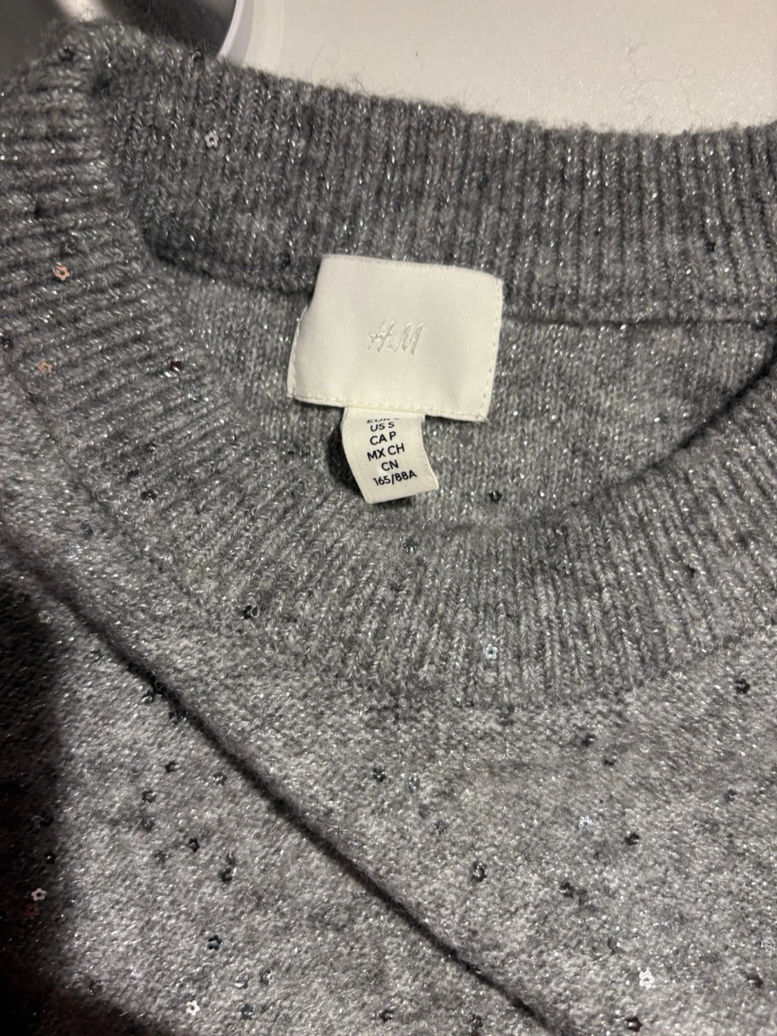 Grå glittrig stickad tröja H&M - 1