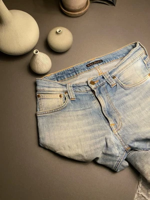 Nudie jeans  - Säljer nu dessa riktigt snygga slim nudie jeans, bara höra av dig vid frågor eller funderingar och pris kan absolut diskuteras