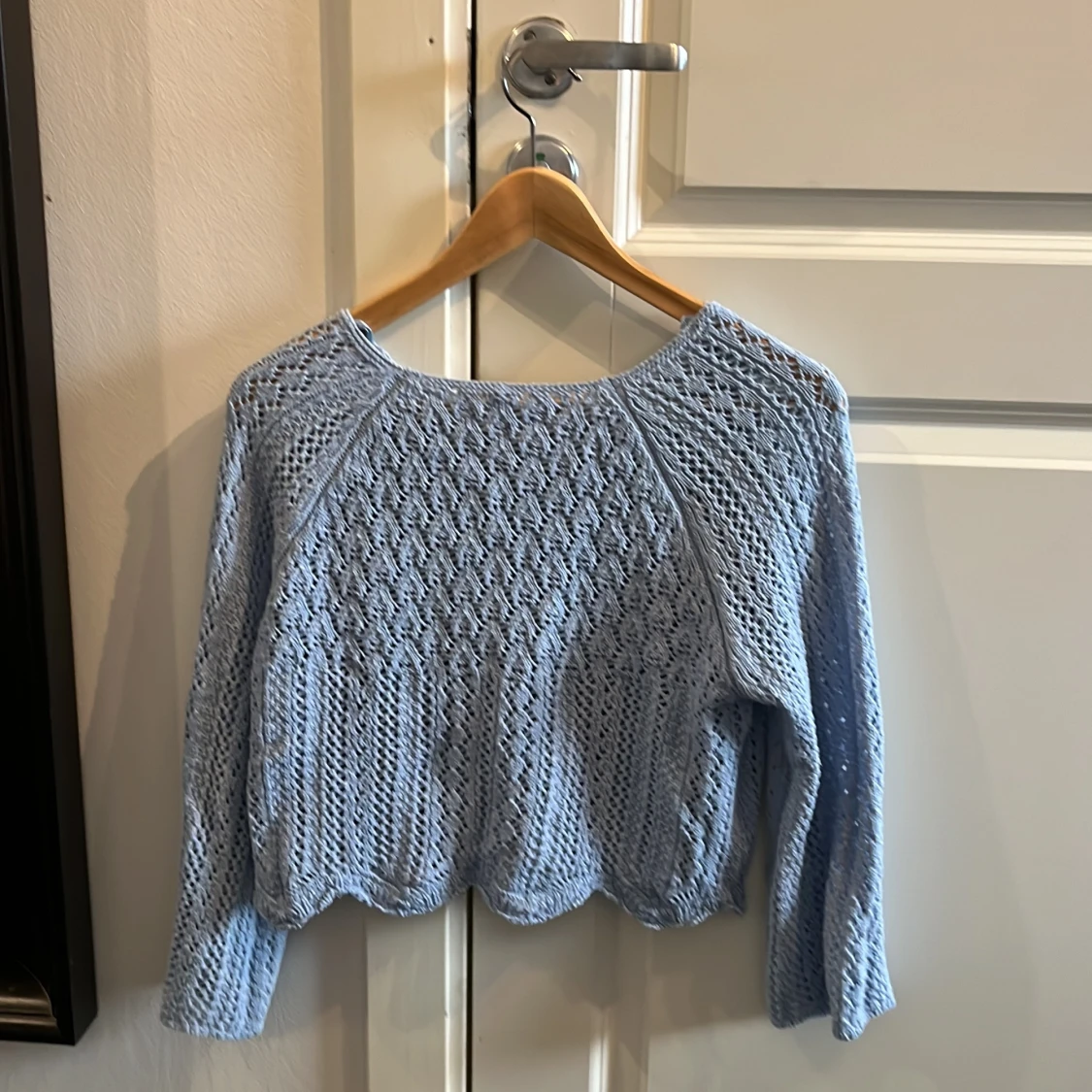 Ljusblå stickad tröja från ONLY - 1