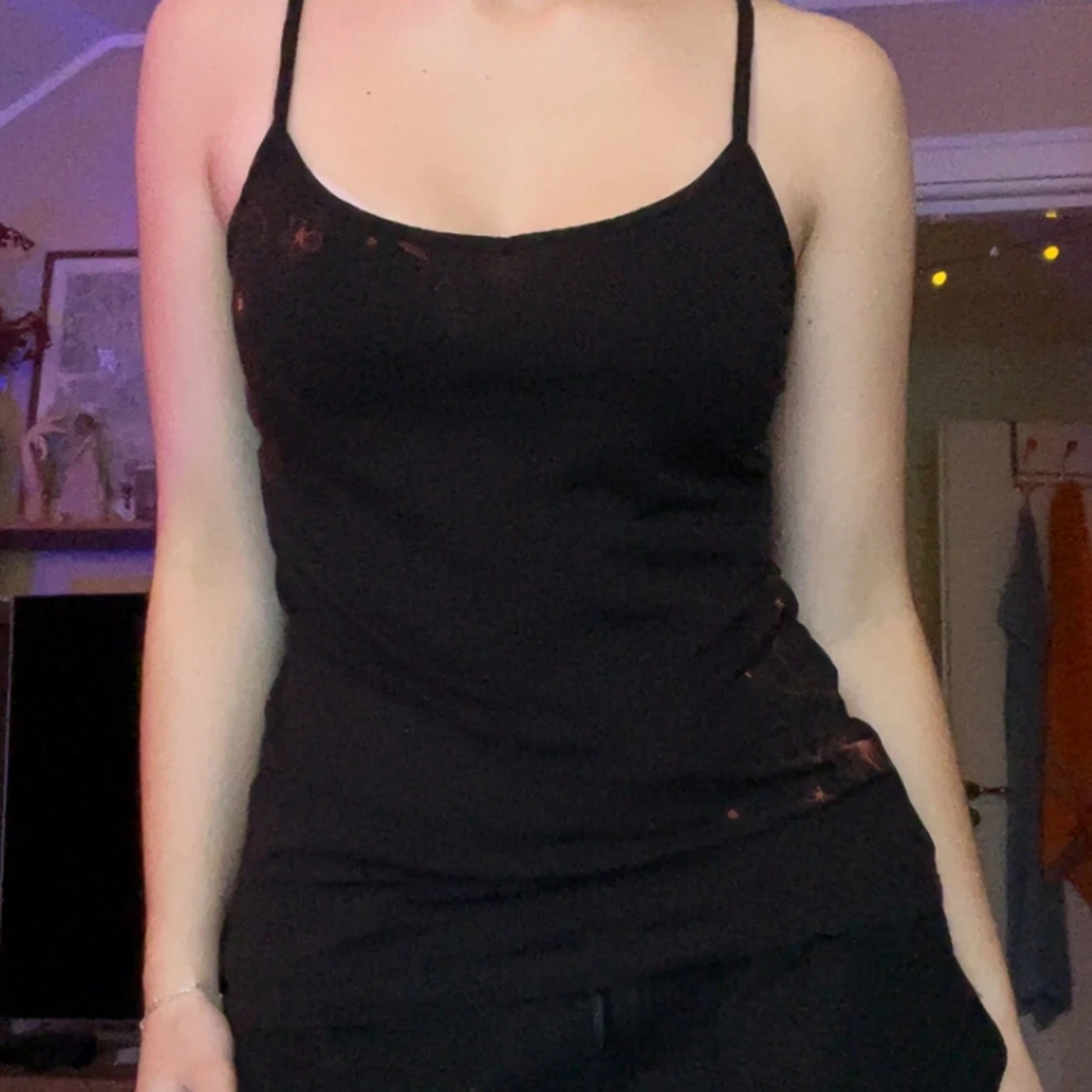 Svart linnetopp med blommigt mönster - 3