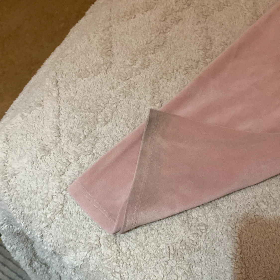 rosa mjukisbyxor  - 1