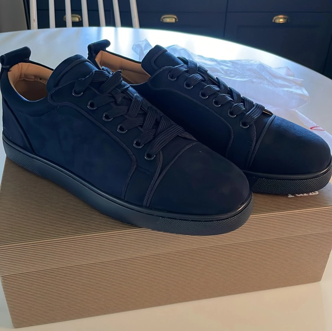 Mörkblå sneakers från Louboutin - 1