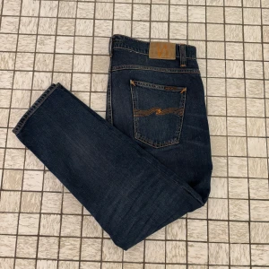 Nudie Jeans - Nudie Jeans | storlek W32-L28, modell Lean Dean | Colorway Troubled Sea | skick 9/10, som nya | nypris 1600kr, mitt pris endast 499 | passar 170-175 |