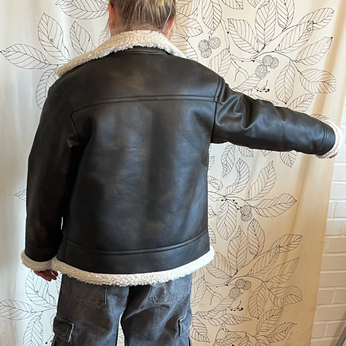 Fodrad läderjacka - 4