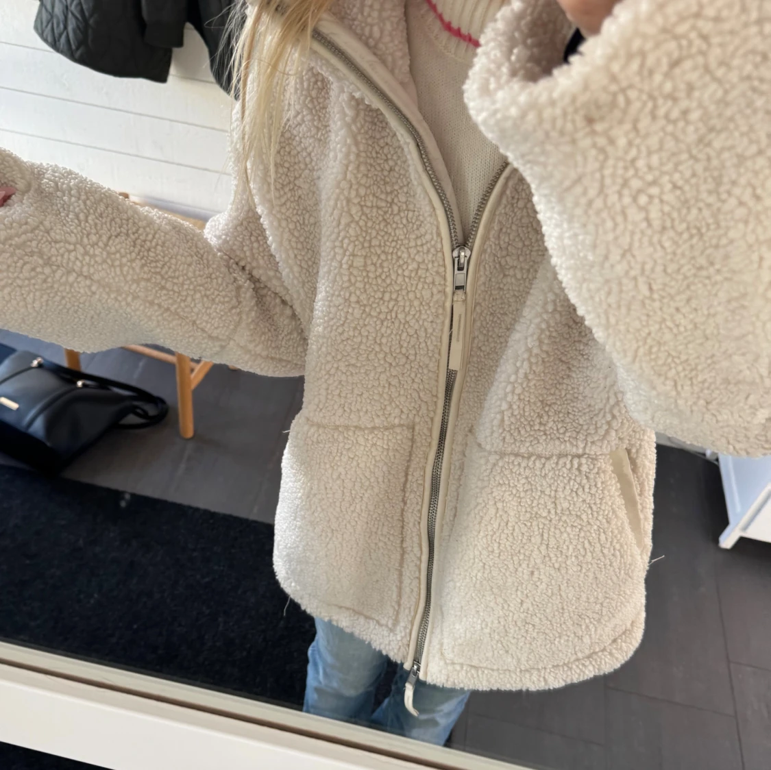 Beige teddyjacka från hm😍😍 - 1