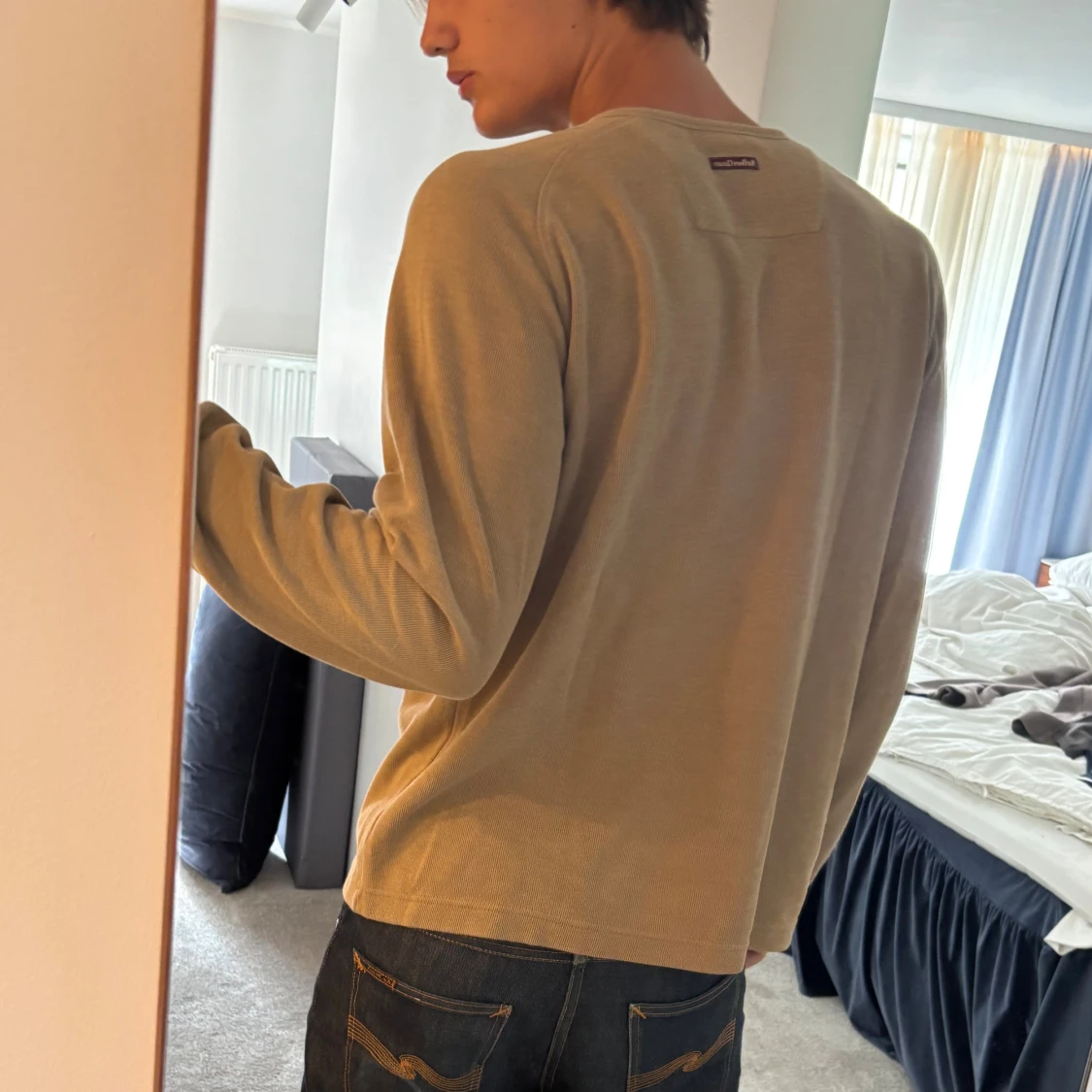 Beige v-ringad tröja Marlboro Classics - 1