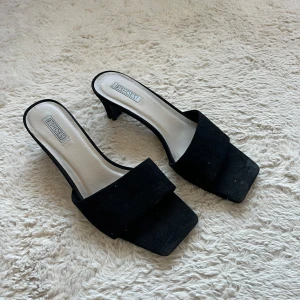 Svarta mocka klackskor - Använda 2 gånger 