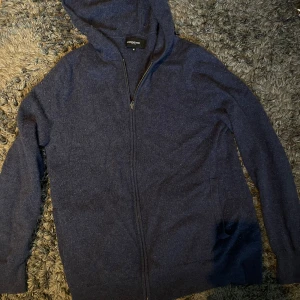 Kashmir hoodie  - Kashmirhoodie från lawrencgrey i stl M